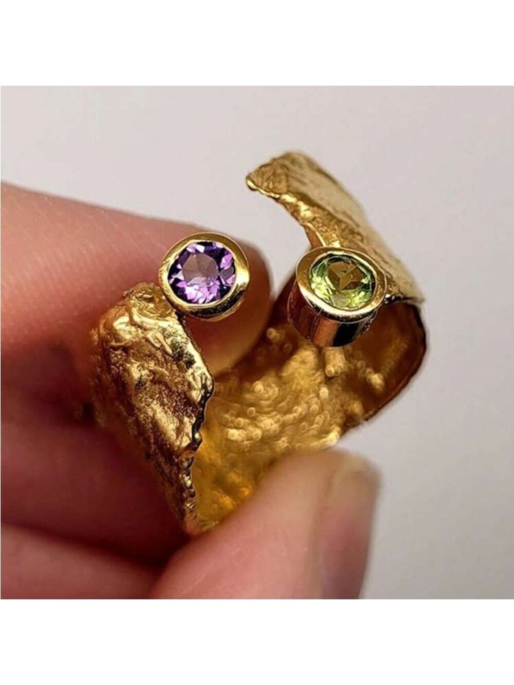 Vintage ring M1277